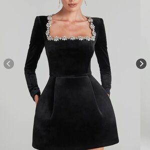 Chic Black Velvet Mini Dress with Floral Accents